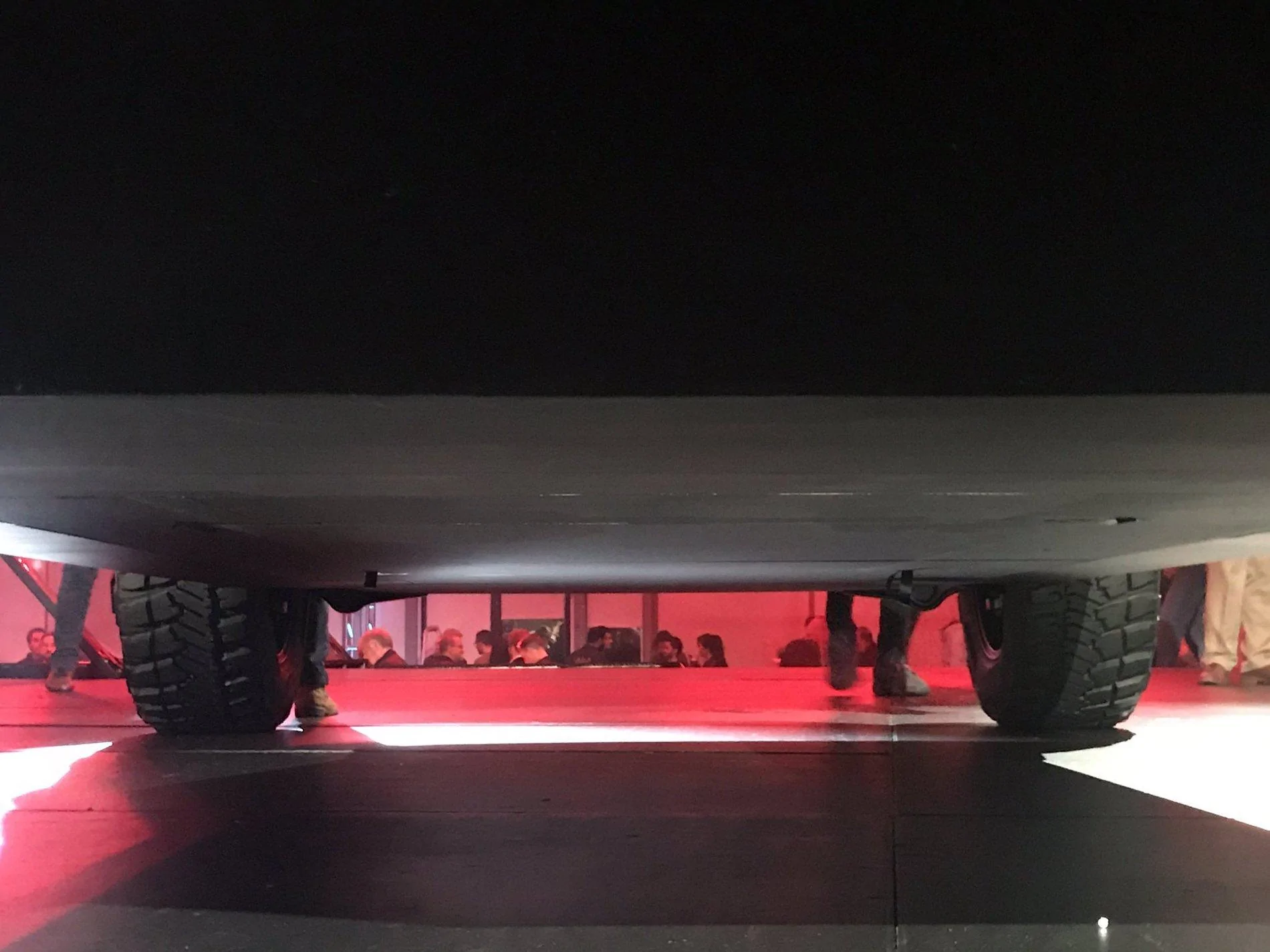 Tesla Cybertruck Cybertruck confirmed specs / features list 2DC65FE1-EFCD-48F5-A60F-BB12A001B7D6