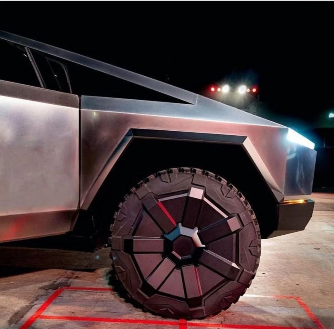 Tesla Cybertruck Cybertruck Tires Screenshot_20191218-085449_Instagram[1]