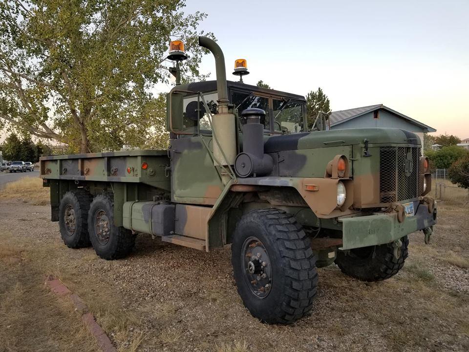 Tesla Cybertruck Is Cybertruck the Ultimate Ender Vehicle? 49129560_986525171735442_8501665192931753984_n