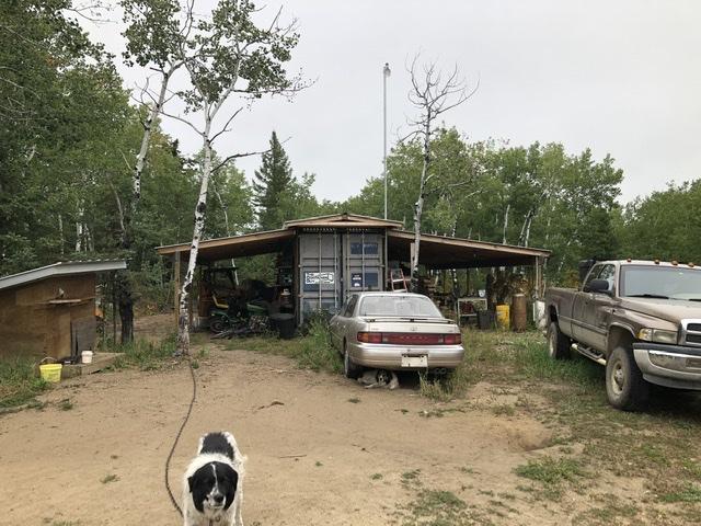 Tesla Cybertruck Building a home in the wilderness with this vehicle 4E5C0474-35E7-4D31-B934-AE3E5A0172B4
