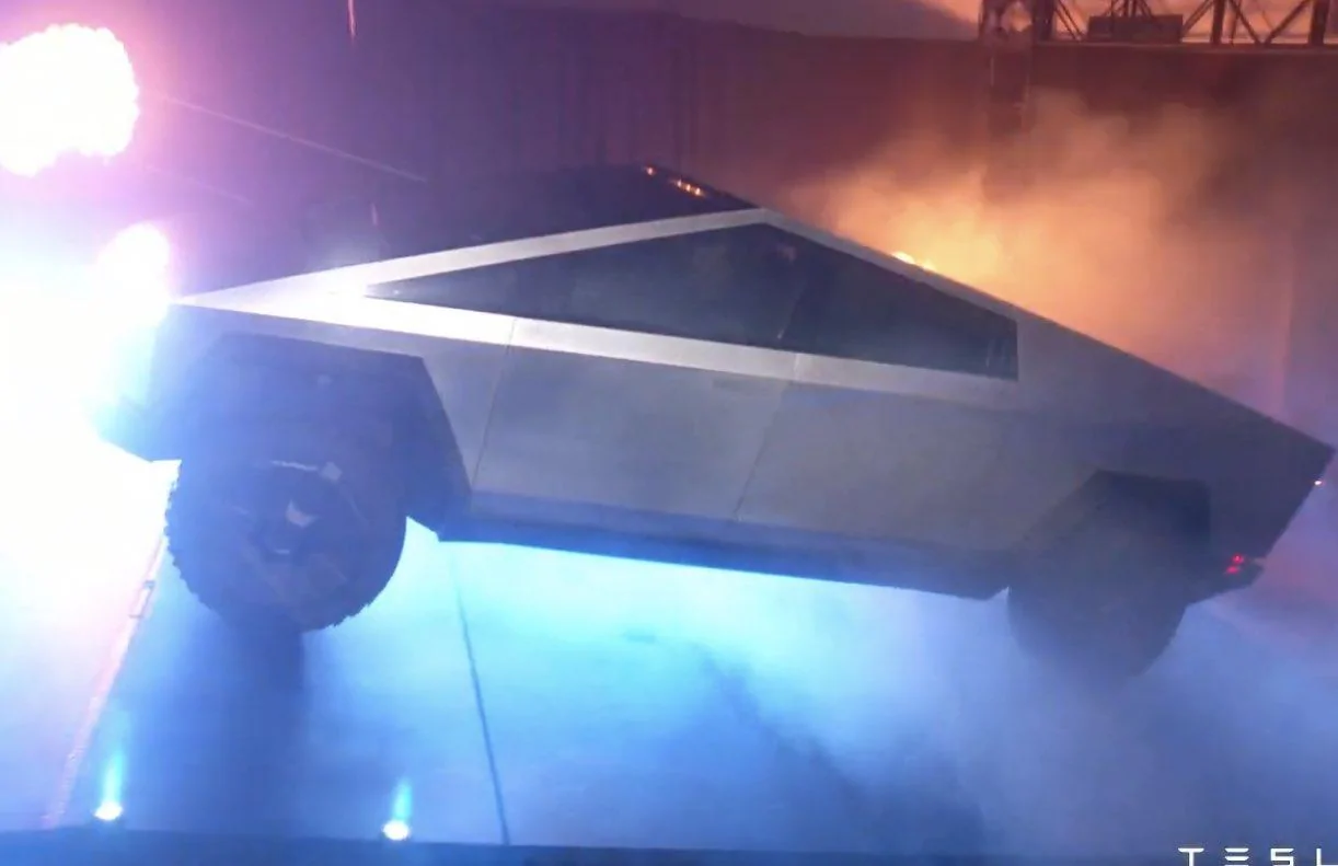 Tesla Cybertruck Cybertruck reveal viewing party and reactions! EJ8xLaDWoAIKKfp?format=jpg&name=larg