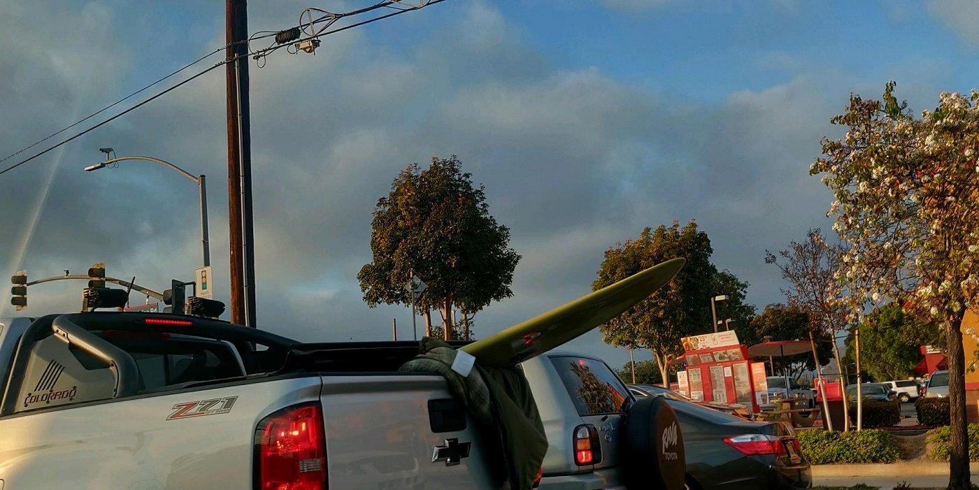 Tesla Cybertruck Does the back window open? boardprb
