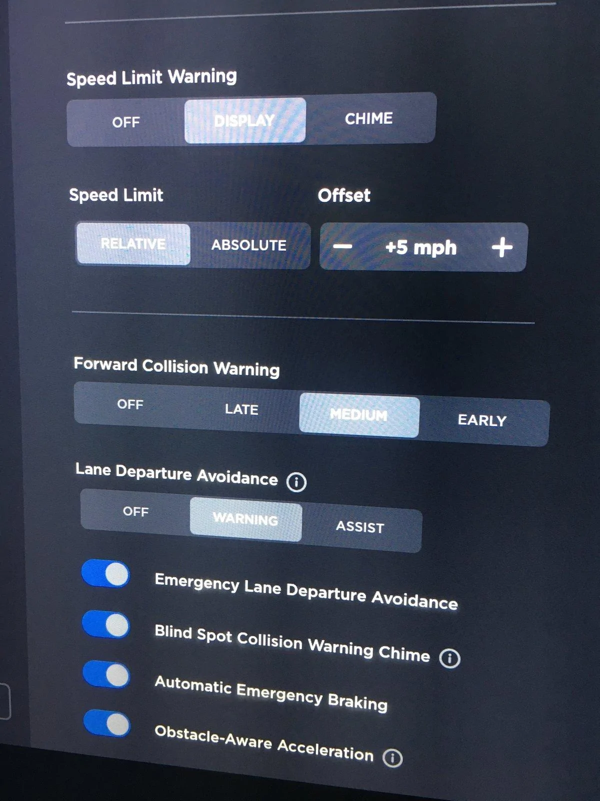 Tesla Cybertruck Will self drive avoid a crash? DDF998DC-9B11-426F-BFD0-52AA9F0BD98E