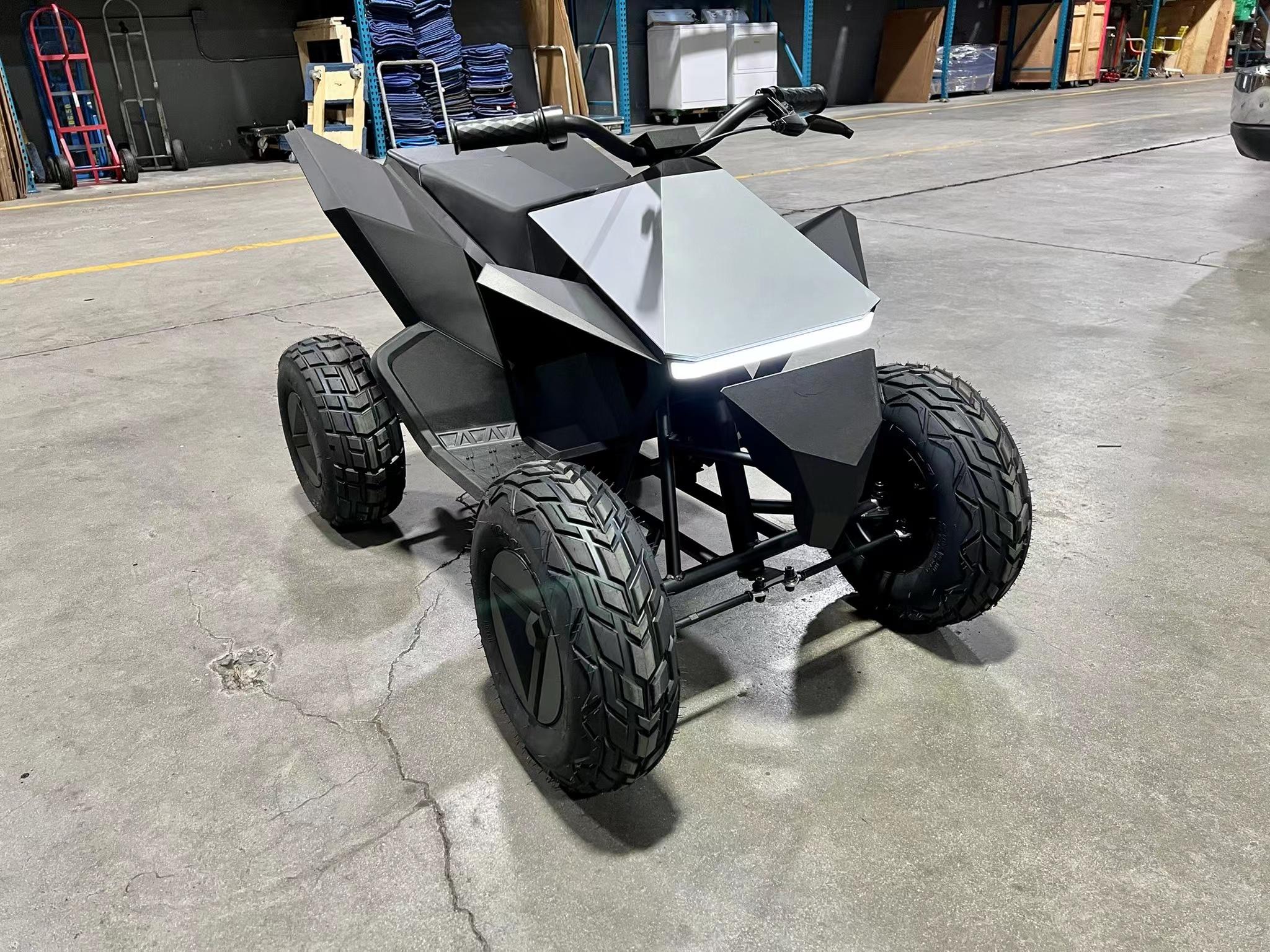 Tesla Cybertruck China Cybertruck owner-Do you think Cypertruck works better with Alpha Dog？ CT-124