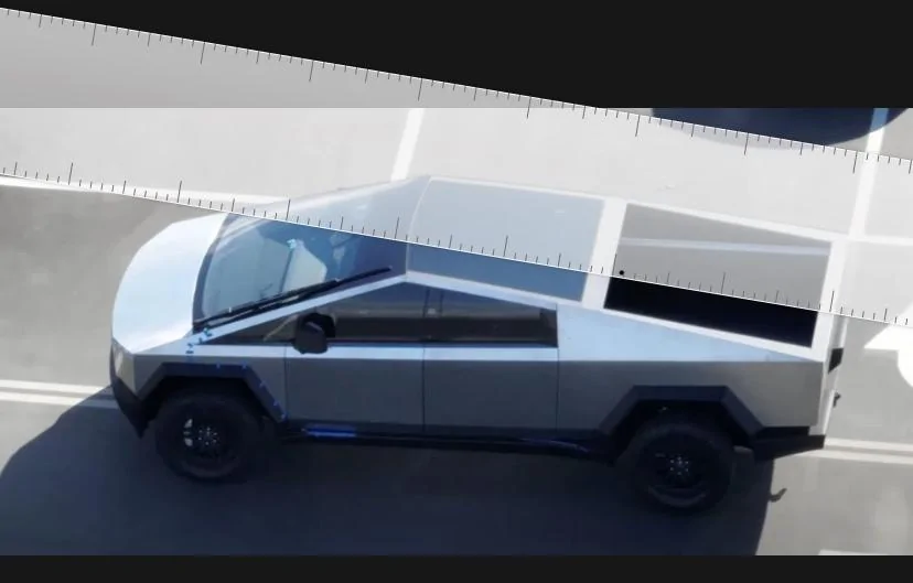 Tesla Cybertruck Why rolling vault cover should be replaced by rigid sliding vault cover. Optionally made of cold-rolled 30x stainless steel. EE84DC68-46EA-4F1C-A3FE-0D70584E783F