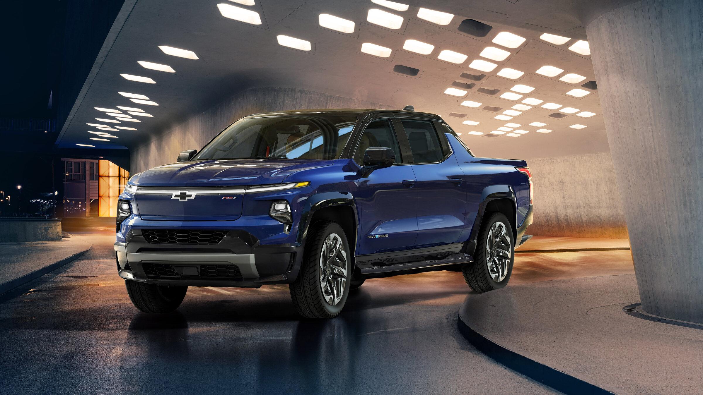 Tesla Cybertruck SilveradoEV 2024 deets finally revealed: 2024-Silverado-EV-RST-020