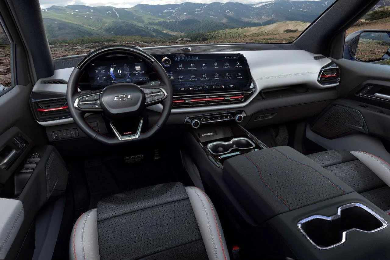 Tesla Cybertruck SilveradoEV 2024 deets finally revealed: 2024-Silverado-EV-RST-027