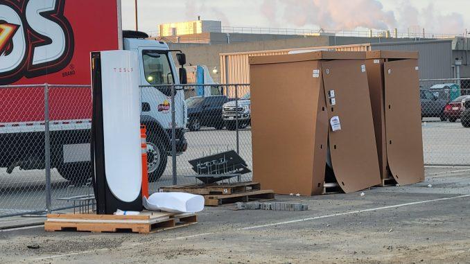 Tesla Cybertruck Tesla Megachargers - 1.5MW Modesto-Megacharger-678x381