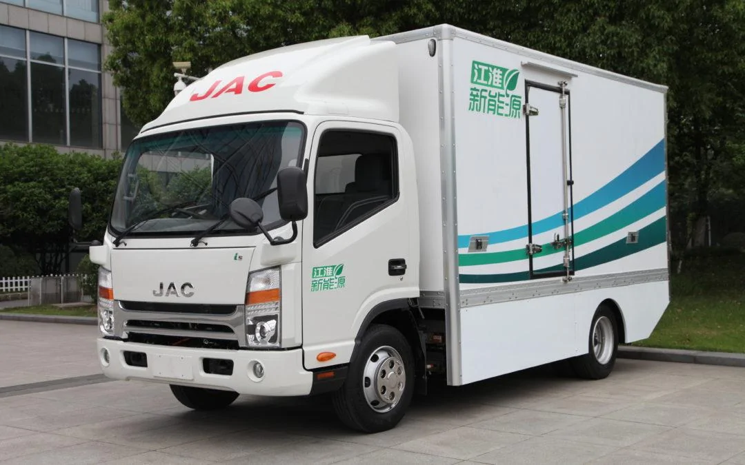 Tesla Cybertruck 2024 Ram 1500 EV Will Be Worth The Wait N55-EV-RHD-EXTERIOR-2-1080x675