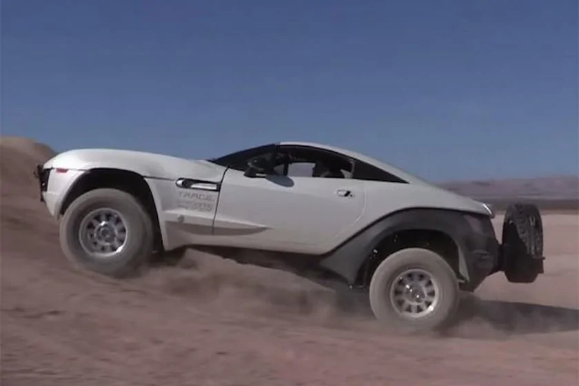 Tesla Cybertruck Driving in Snow rally1