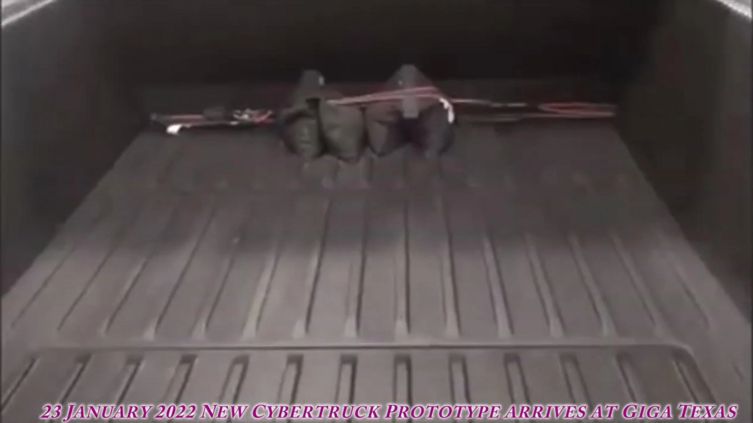 Tesla Cybertruck Cybertruck Photos Leaked! ? [Added: Video Showing Whole Truck -- Rear & Bed] 1643043057131