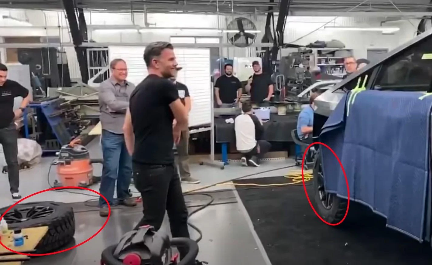 Tesla Cybertruck Cybertruck Photos Leaked! ? [Added: Video Showing Whole Truck -- Rear & Bed] cybertruck_proto