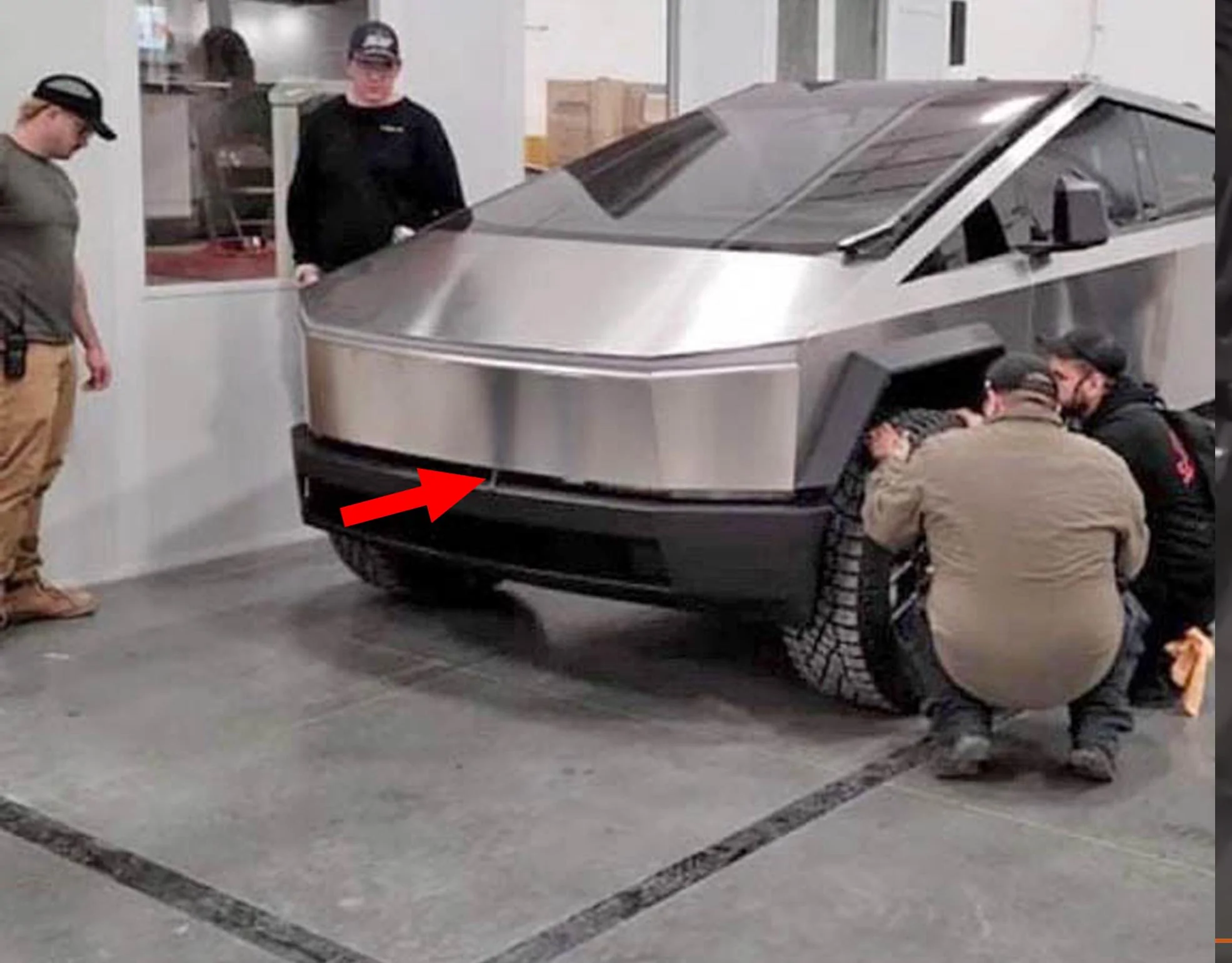 Tesla Cybertruck Cybertruck Photos Leaked! ? [Added: Video Showing Whole Truck -- Rear & Bed] winch