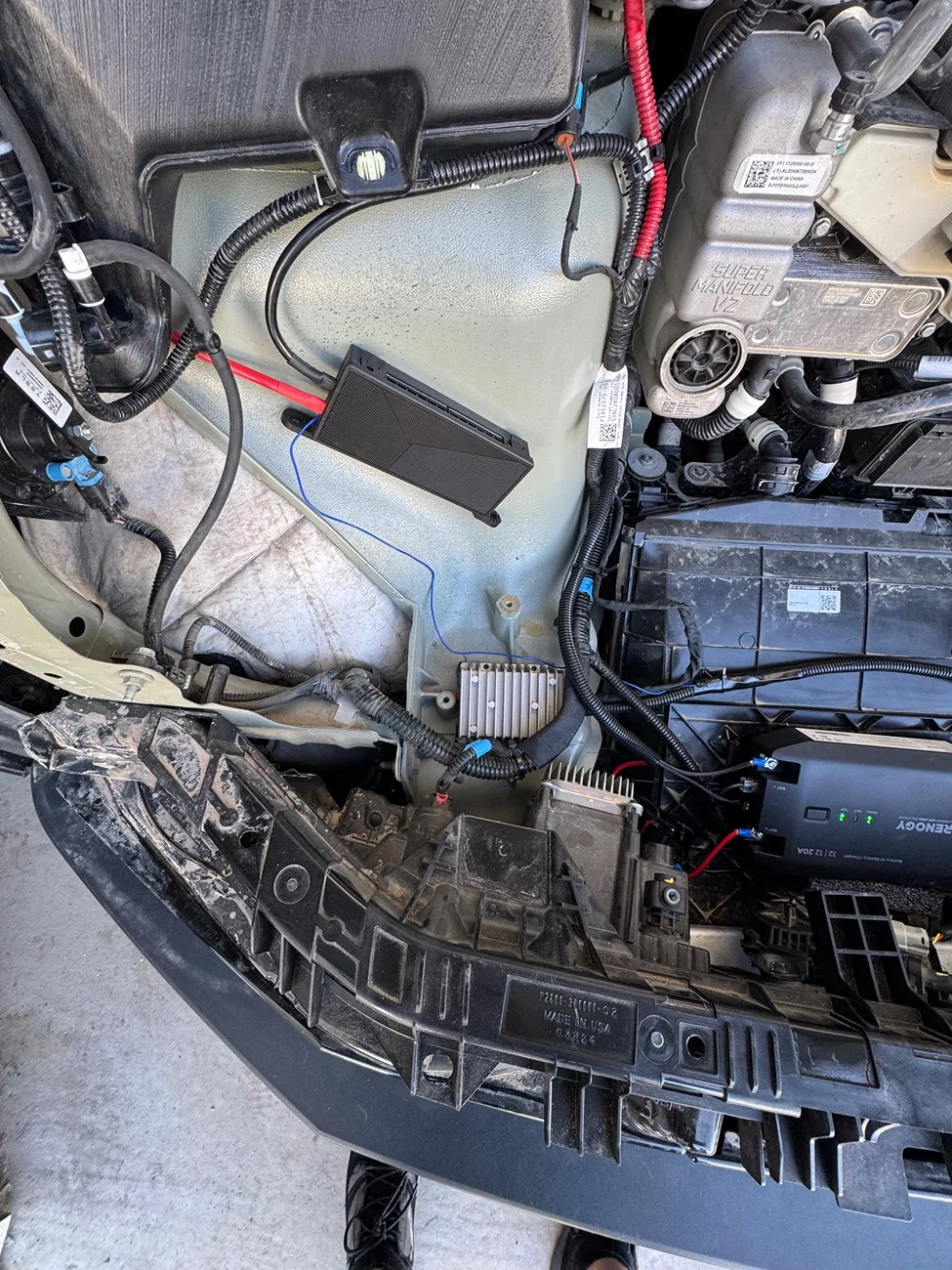 Tesla Cybertruck Starlink/antenna wires, how do you keep them safe? IMG_6043