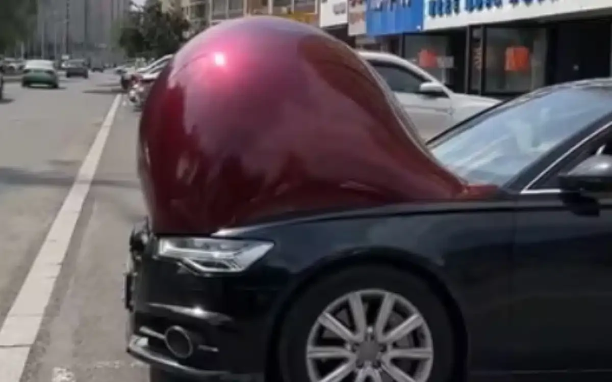 Tesla Cybertruck Bout to remove my vinyl wrap, any tips? 1753979506167-r1