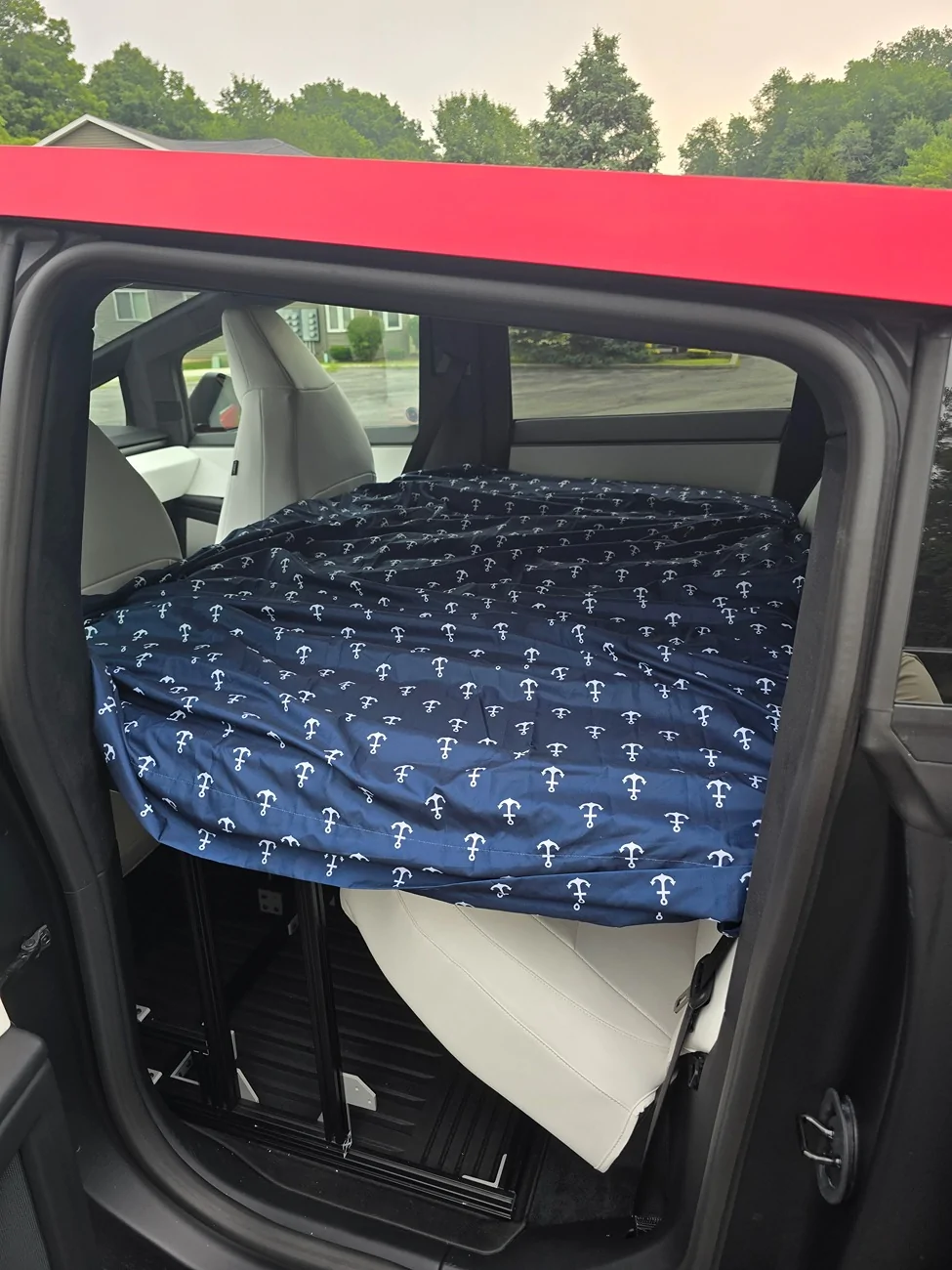 Tesla Cybertruck Camp Mode (DIY sleeping platform) for the Cybertruck cabin! 20250731_165055