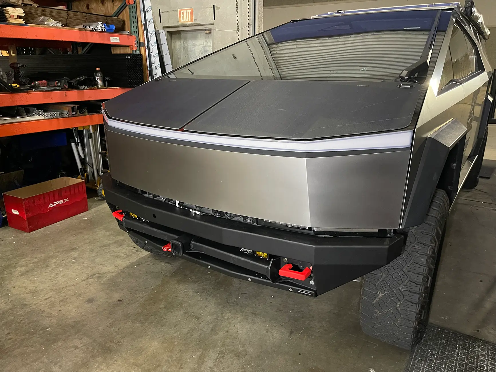 Tesla Cybertruck 💥 CYBERTRUCKco Heavy-Duty Aluminum Rear Bumper launched! 💥 tempImageqJLlxD