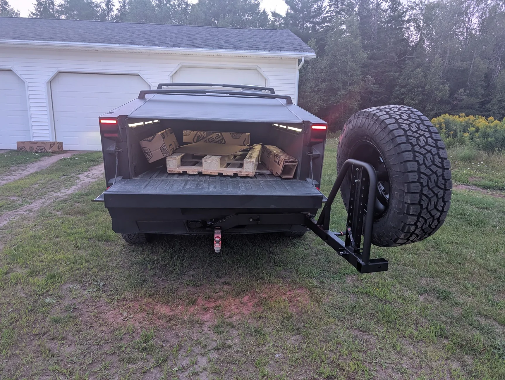 Tesla Cybertruck Spare Tire Carrier - RiGd Ultraswing Mega PXL_20250731_234912235