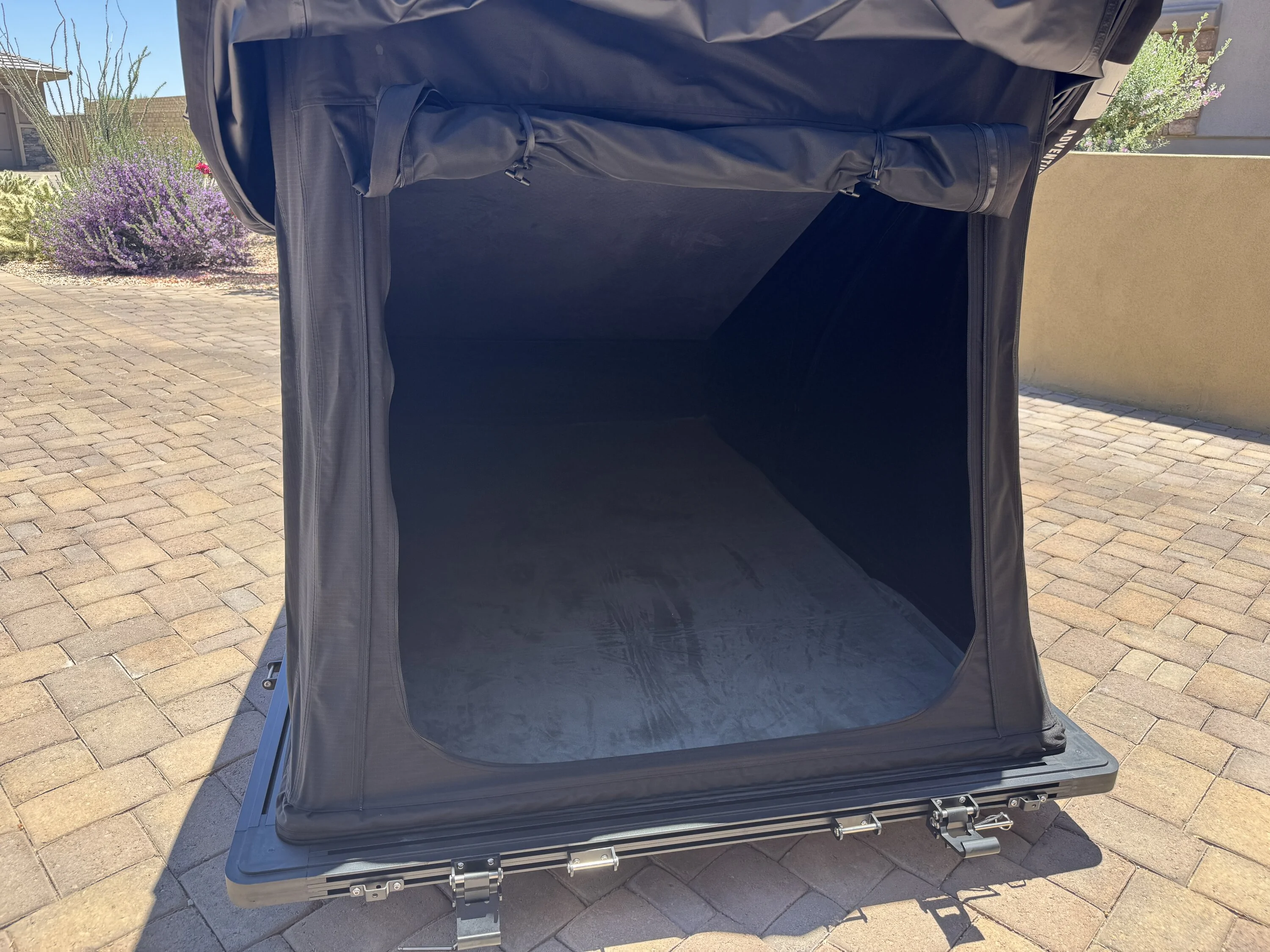 Tesla Cybertruck Mars Basecamp Rooftop Tent for sale, never used. (Pickup) IMG_5701