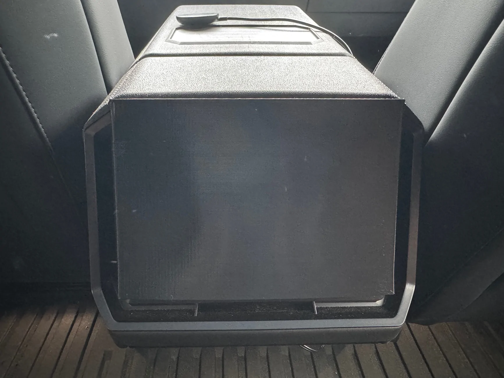 Tesla Cybertruck Rear display cover - 3D print! IMG_4683