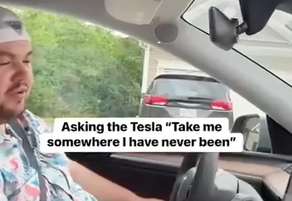 Tesla Cybertruck Cybertruck can now warn when Vehicle Load Rating is exceeded (helpful towing feature) 1754493231493-9