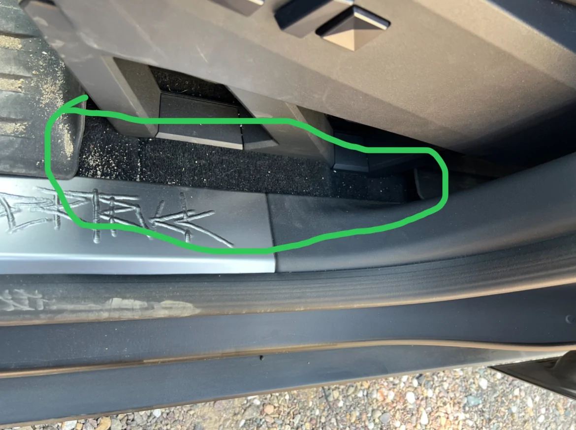 Tesla Cybertruck Protect the hidden zone: Rear Underseat Shield Now Available for Cybertruck [by Yeslak] IMG_5113