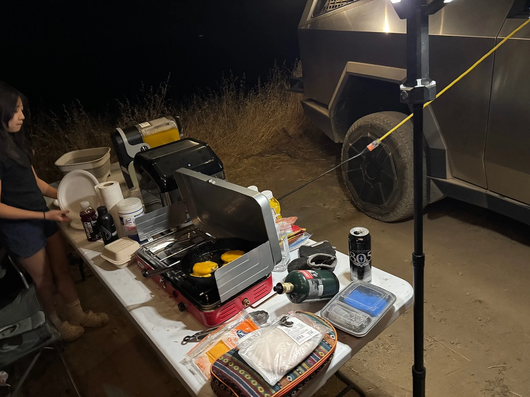Tesla Cybertruck Off-Road Cleaning Hack: Cybertruck’s Secret Water Storage IMG_8385