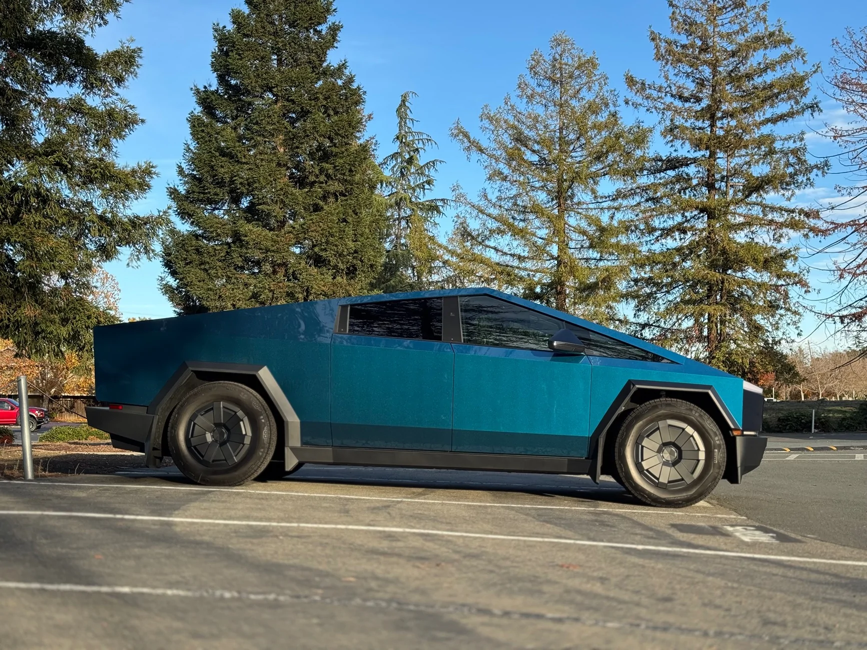 Tesla Cybertruck Cybertruck wrapped in TWRAPS Purple Phantom Blue IMG_2356