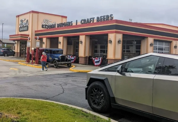 Tesla Cybertruck My Cybertruck + FSD drove from New Mexico to Tesla Diner Grand Opening. Let’s see your best Tesla Diner pics 71100