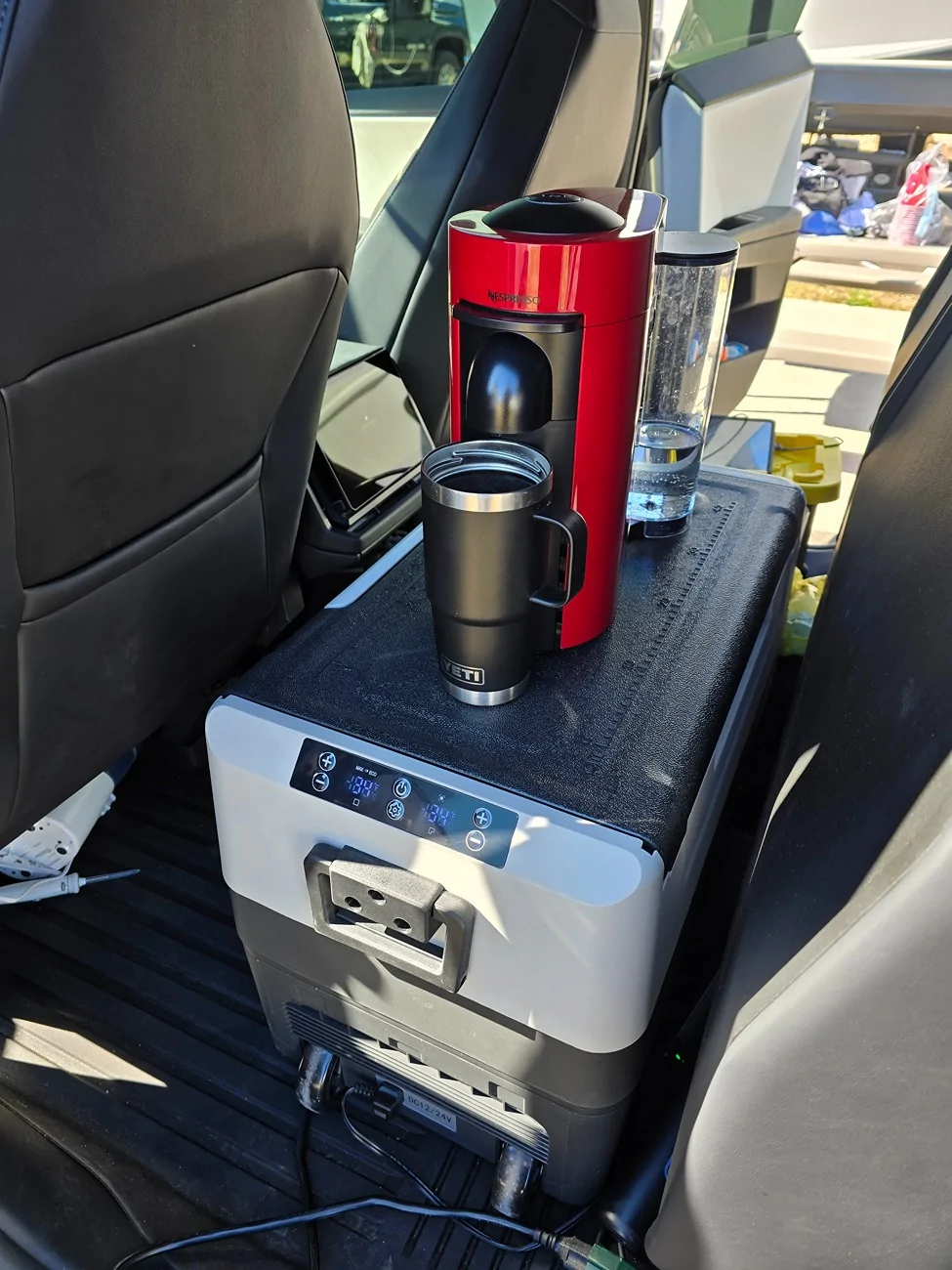 Tesla Cybertruck Road trip cooler / fridge 20250713_094031