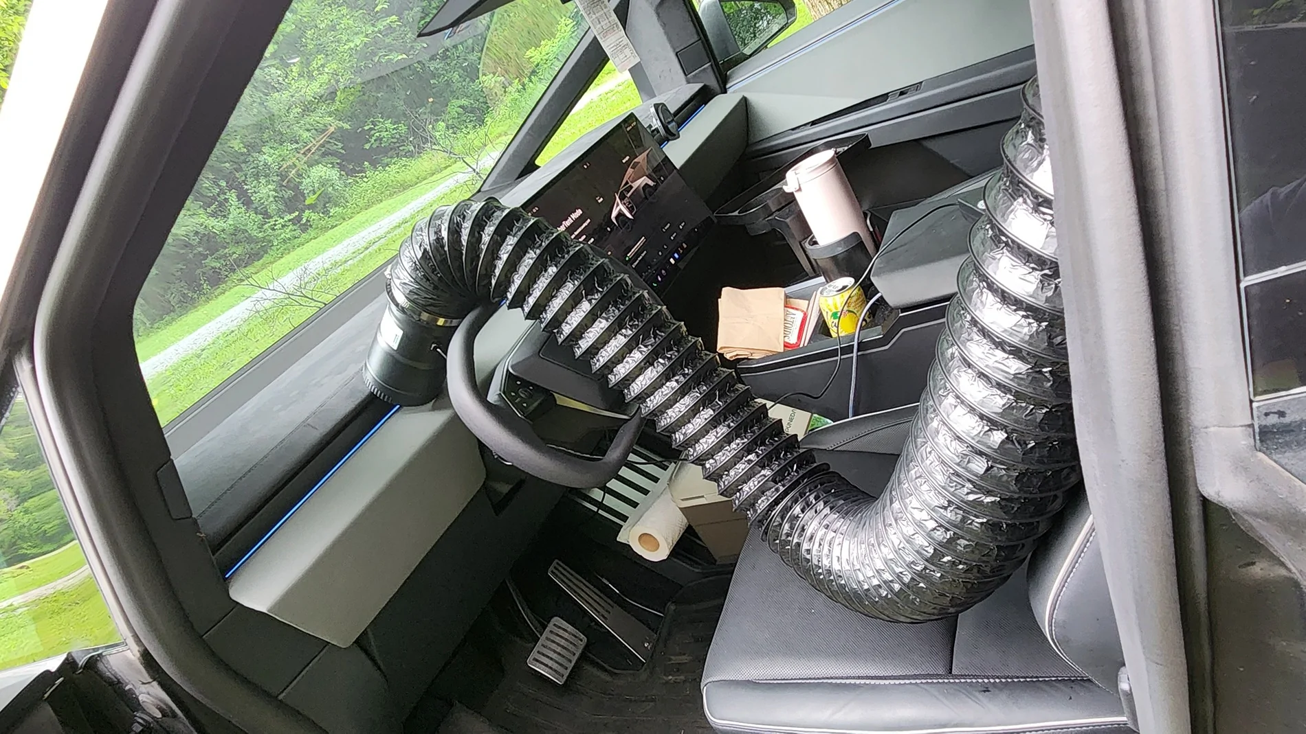 Tesla Cybertruck Want to purchase Cybertent 1000013832