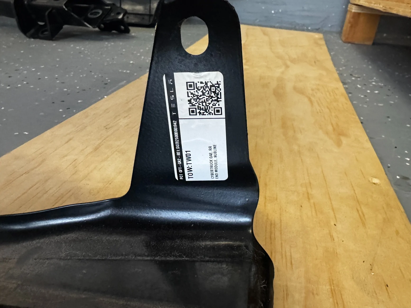 Tesla Cybertruck REAR BUMBER STOCK TRAILER HITCH, AND REAR FASCIA DIFFUSER FOR SALE IMG_0776