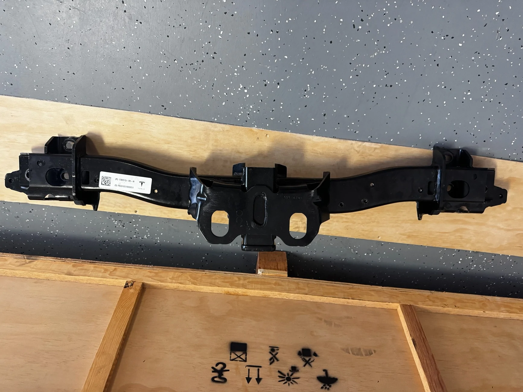 Tesla Cybertruck REAR BUMBER STOCK TRAILER HITCH, AND REAR FASCIA DIFFUSER FOR SALE IMG_0772
