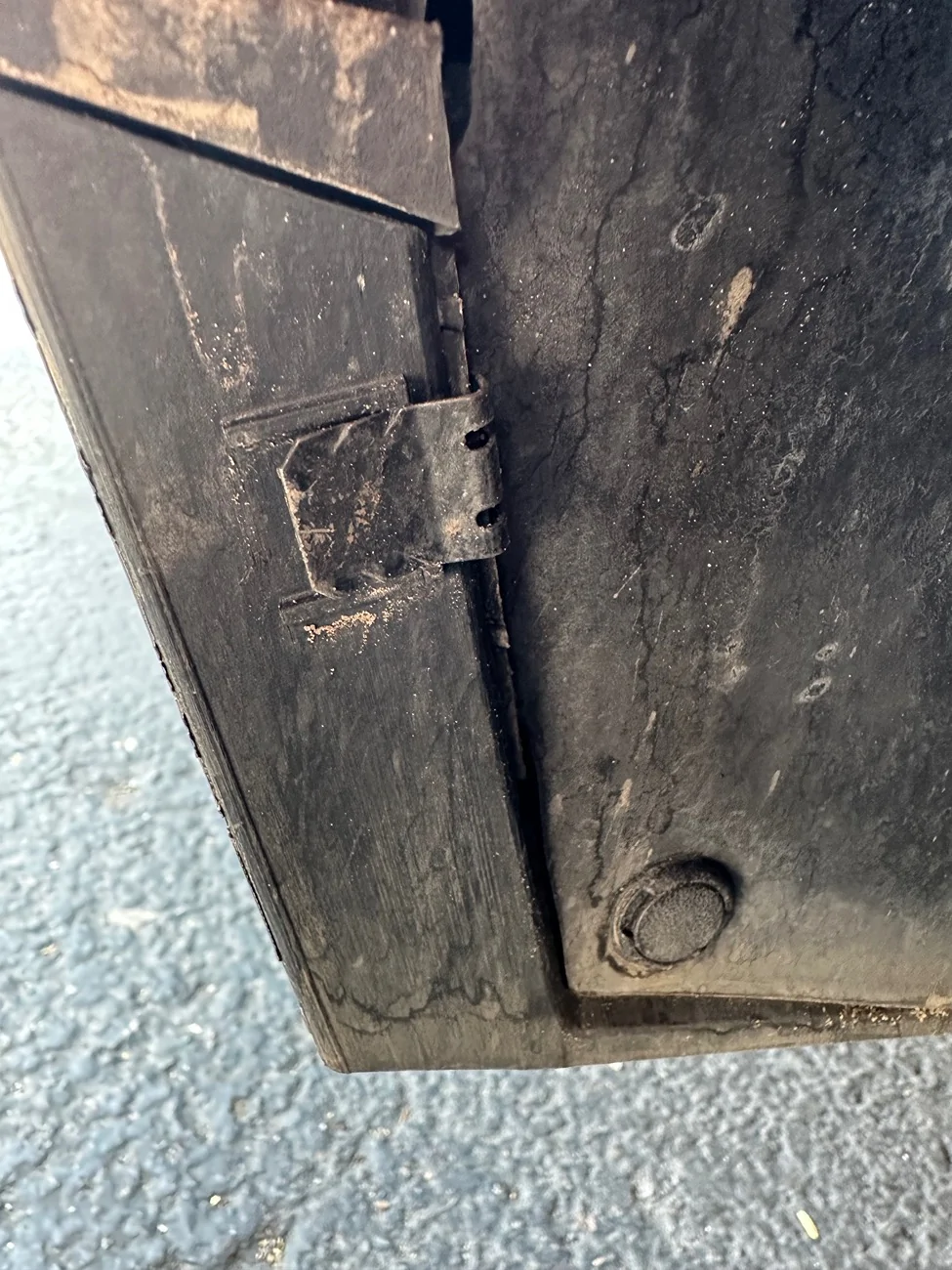 Tesla Cybertruck Tire Wind Deflector/Fairing Delete Install IMG_3255