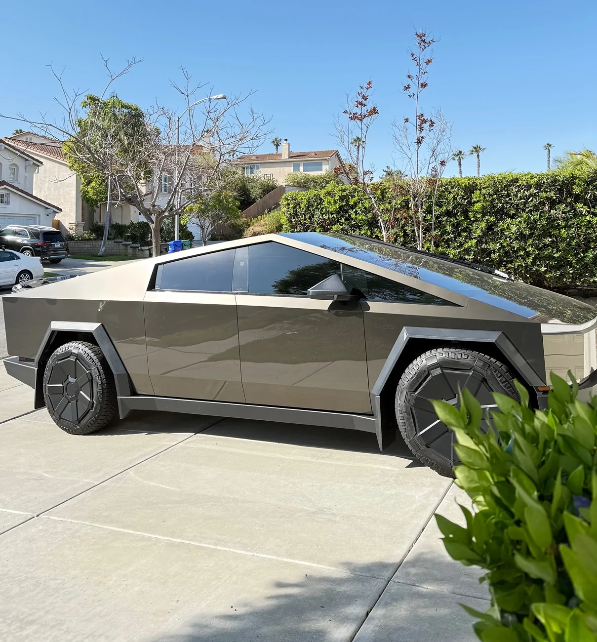 Tesla Cybertruck BestEvMod’s August Giveaway for Cybertruck Owners! IMG_5985