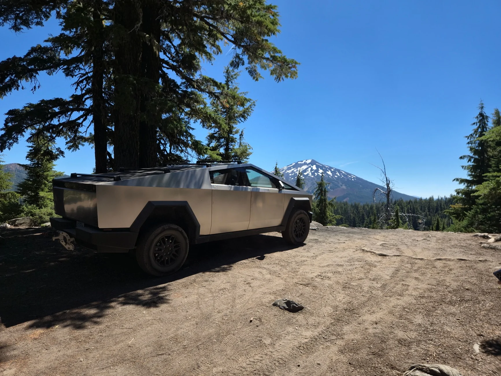 Tesla Cybertruck BestEvMod’s August Giveaway for Cybertruck Owners! 20250810_142431