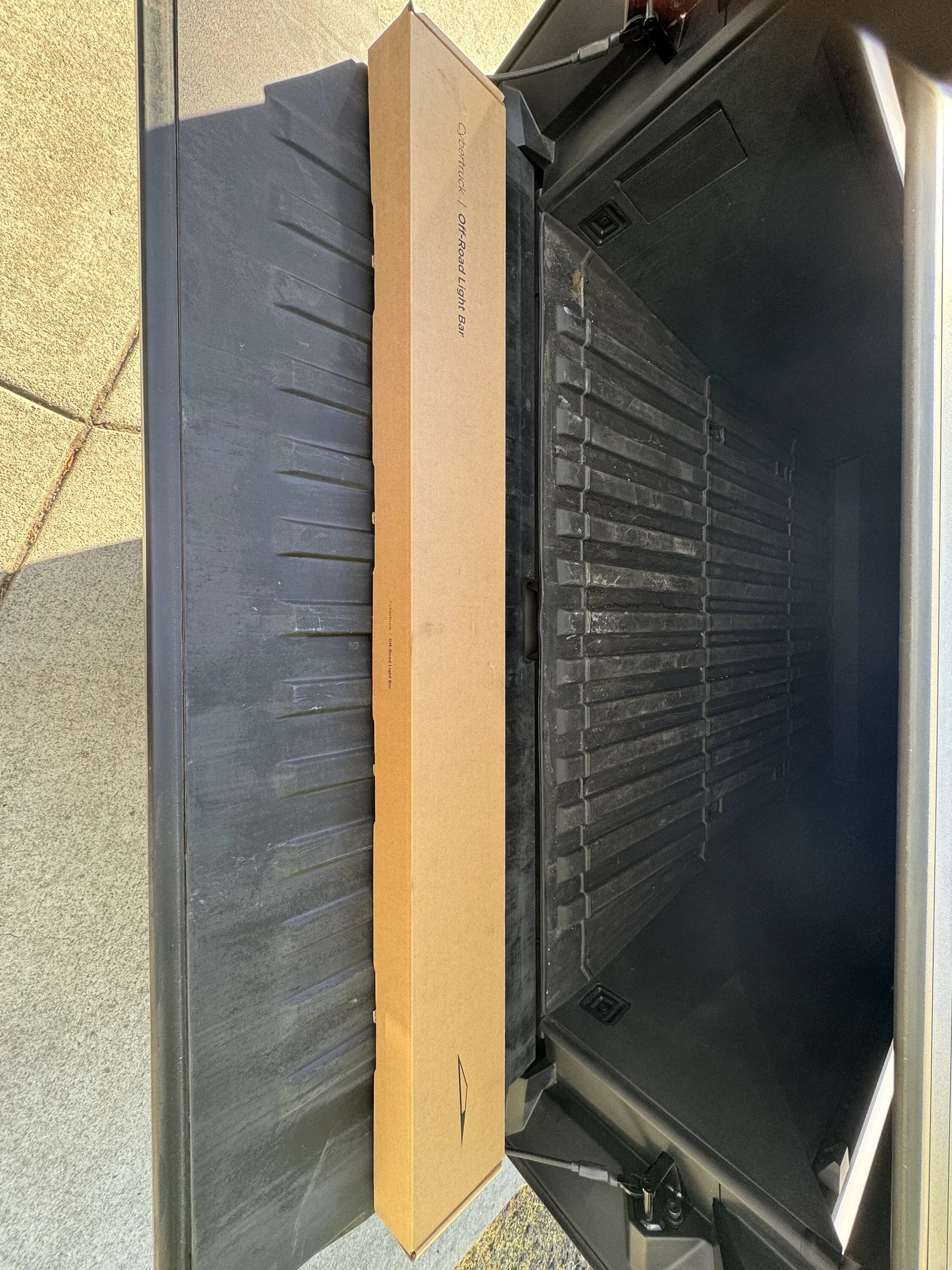 Tesla Cybertruck OEM CT Light Bar IMG_4887