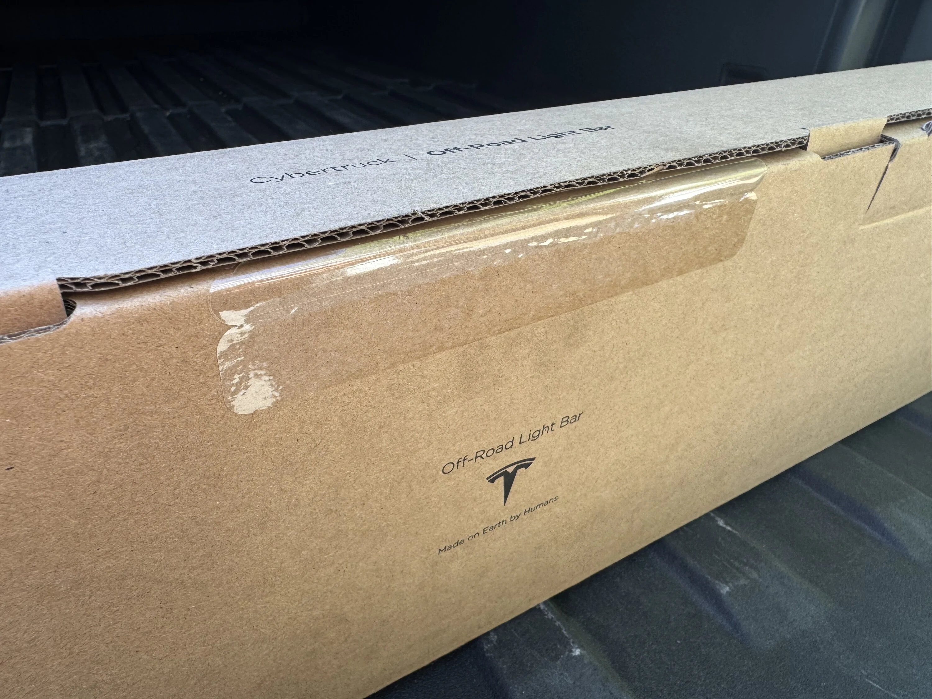Tesla Cybertruck OEM CT Light Bar IMG_4890