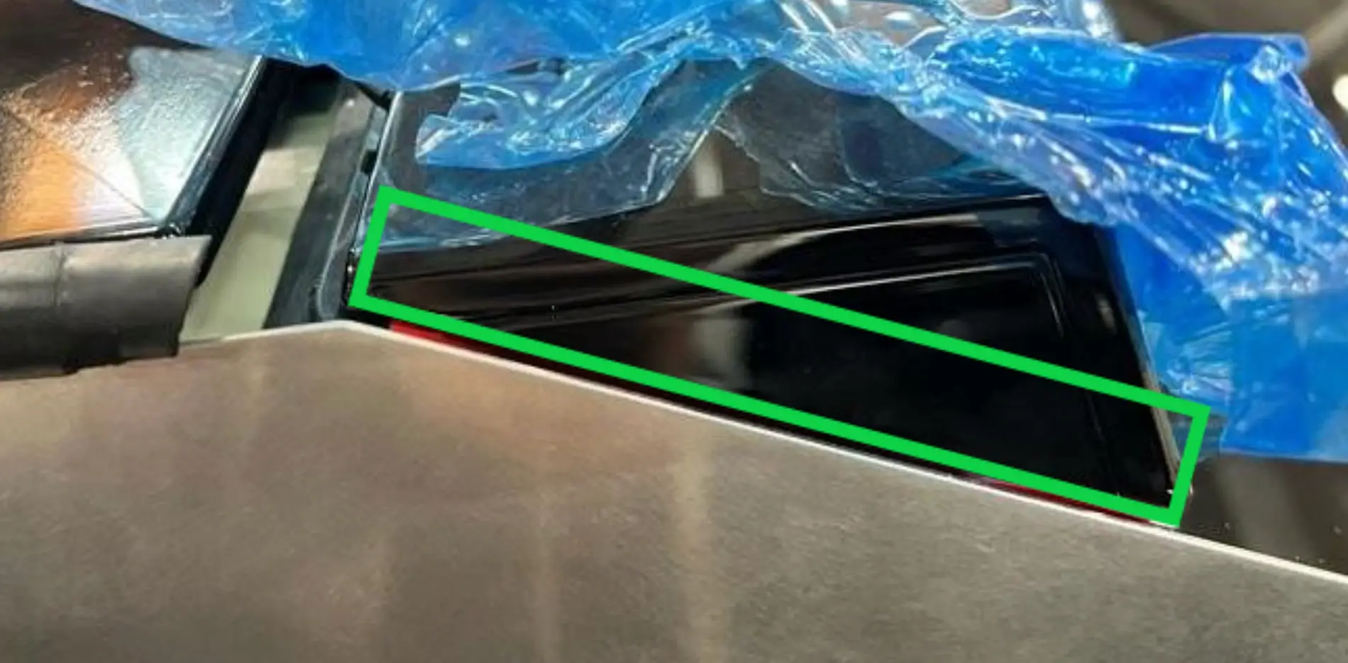Tesla Cybertruck Tesla Lightbar delivery & install experience Screenshot 2025-08-15 at 7.39.21 AM