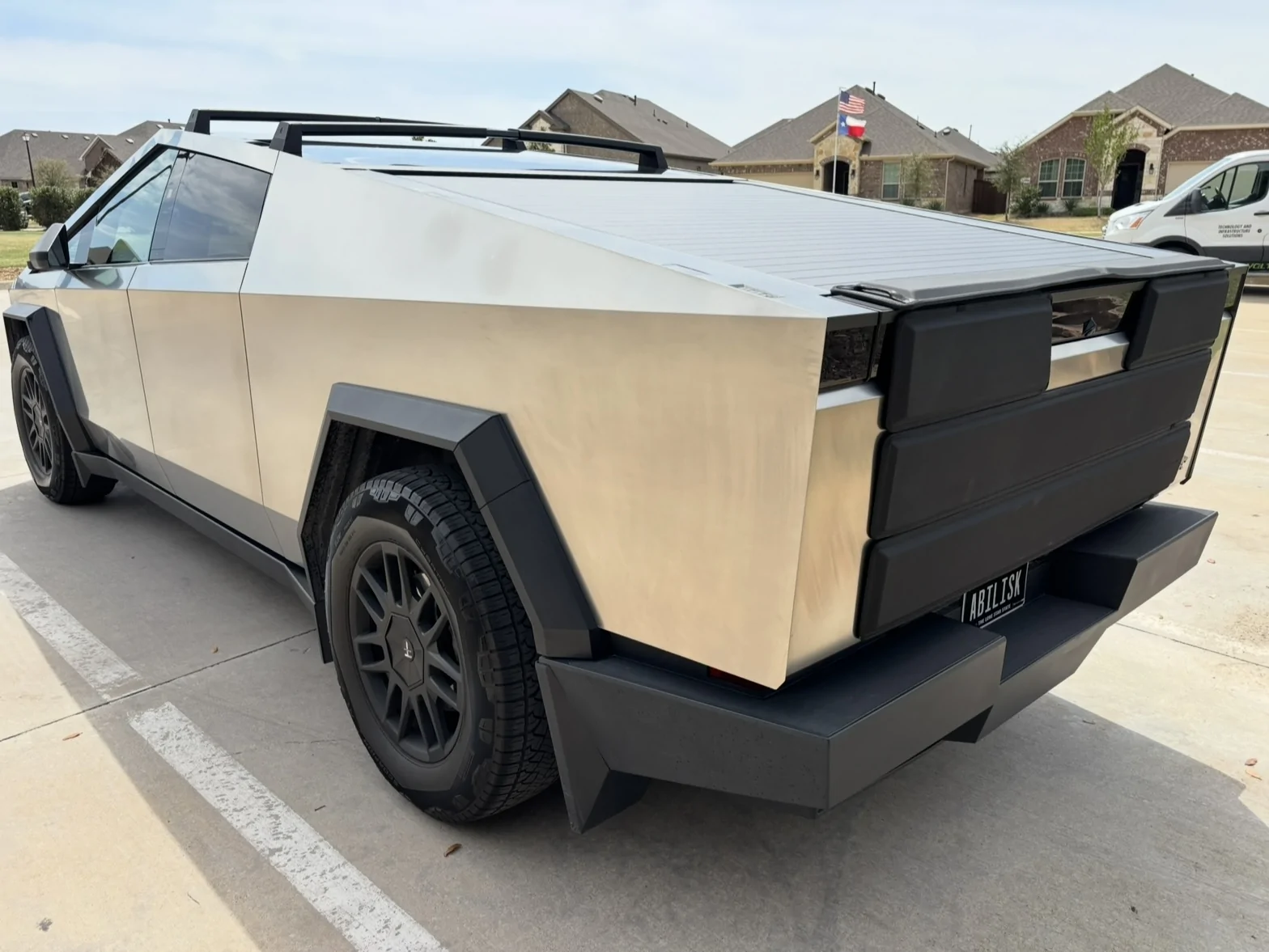 Tesla Cybertruck 👋 Vote for August's RWCev CTOTM HERE!! 7ABILISKSubmission7