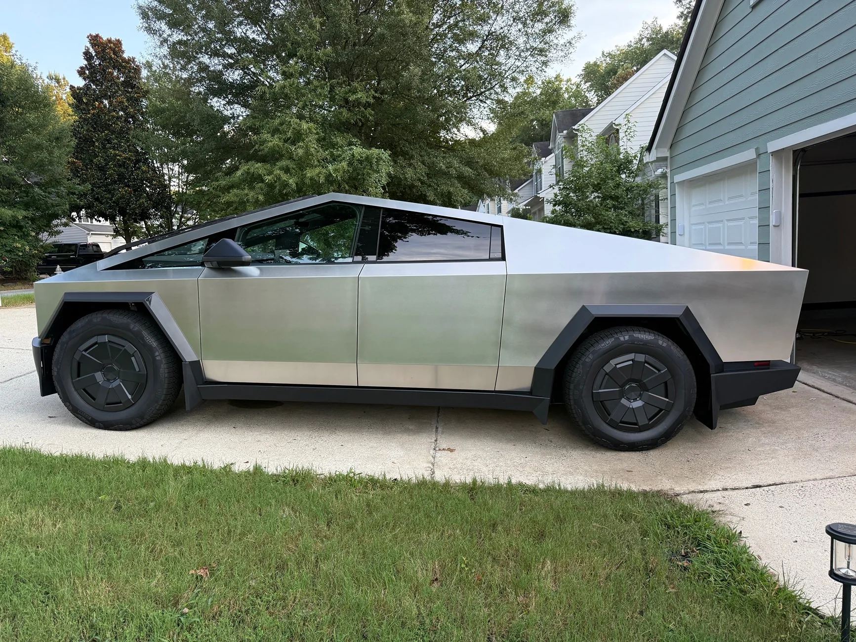 Tesla Cybertruck Stains on SS after Citrisurf 77 treatment IMG_6962