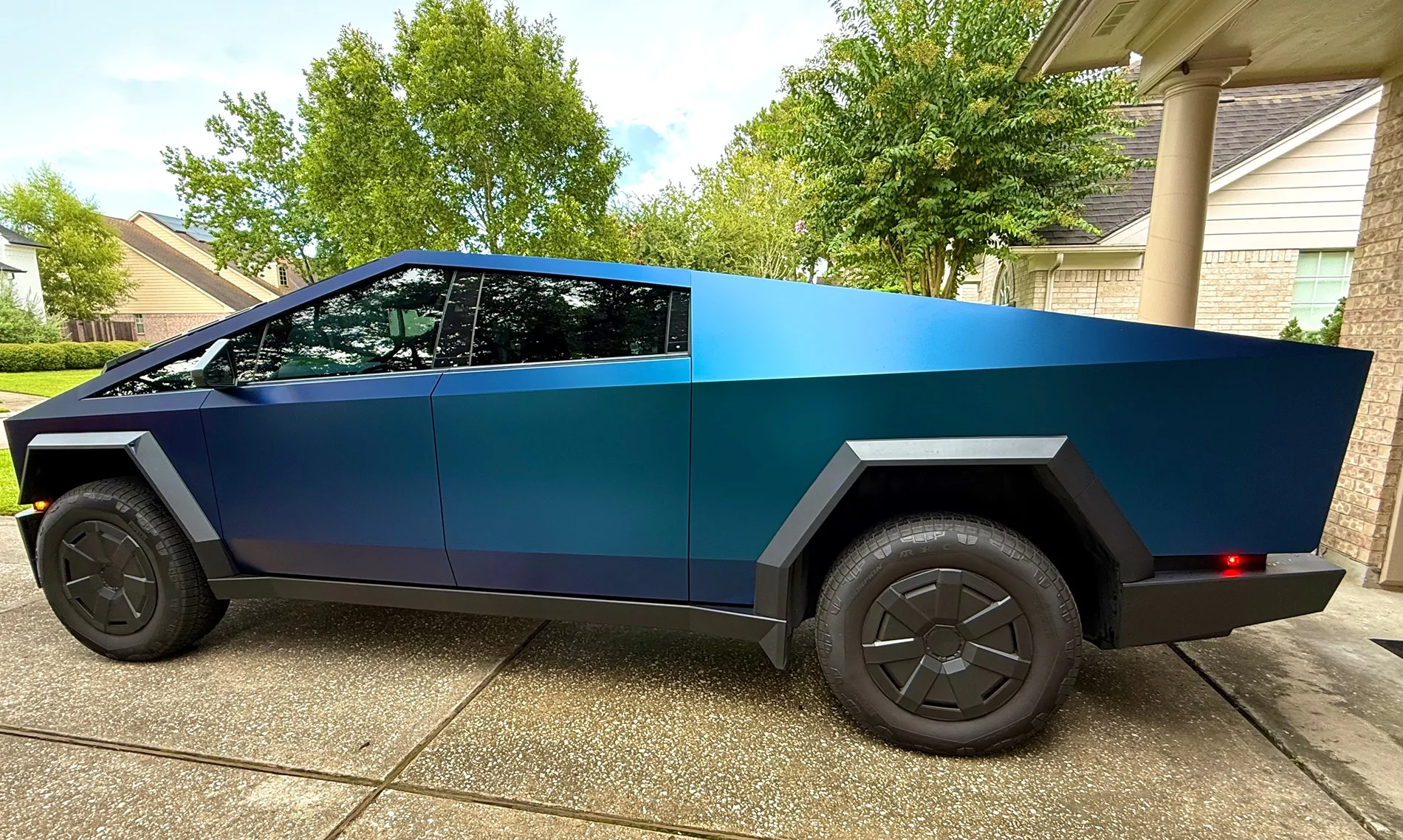 Tesla Cybertruck My New Wrap & Tint IMG_3431
