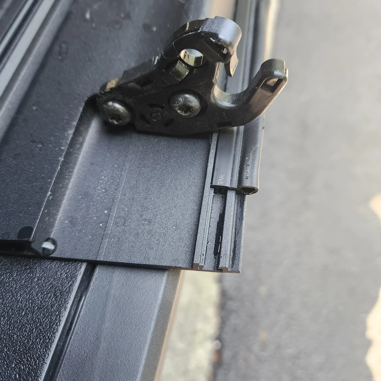 Tesla Cybertruck Waterproof your bed vault - how-to DIY 2025-08-1711.59.061676186445690238448