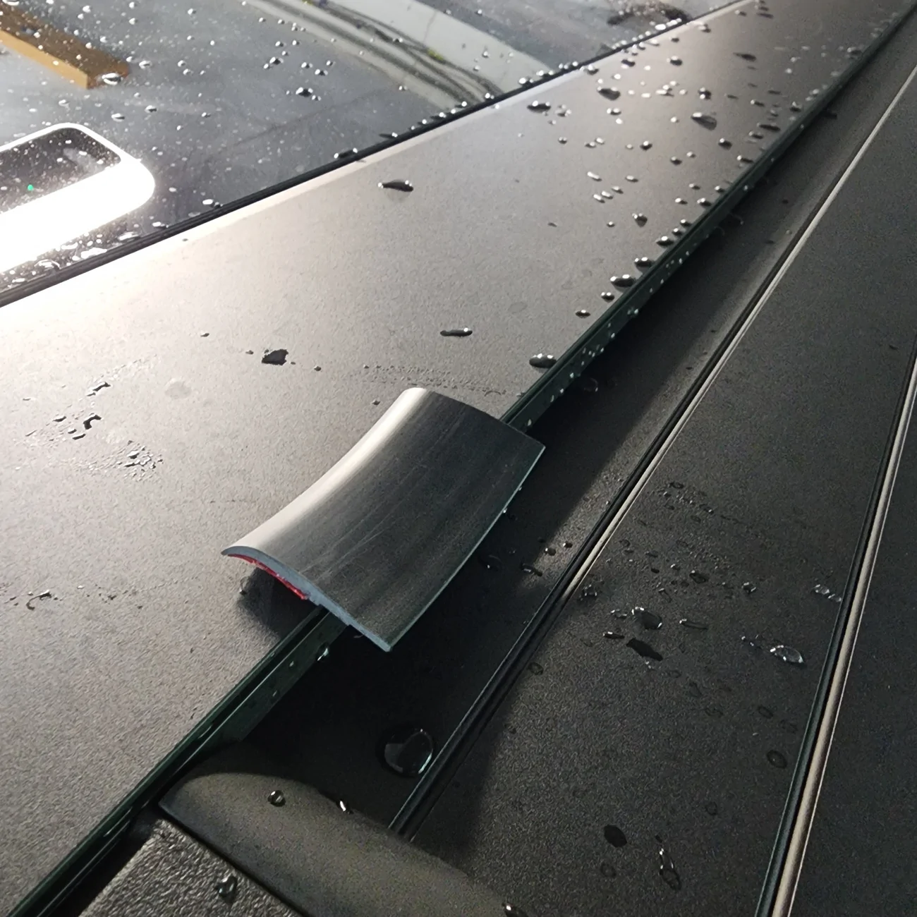 Tesla Cybertruck Waterproof your bed vault - how-to DIY 2025-08-1715.21.596021673640669528241