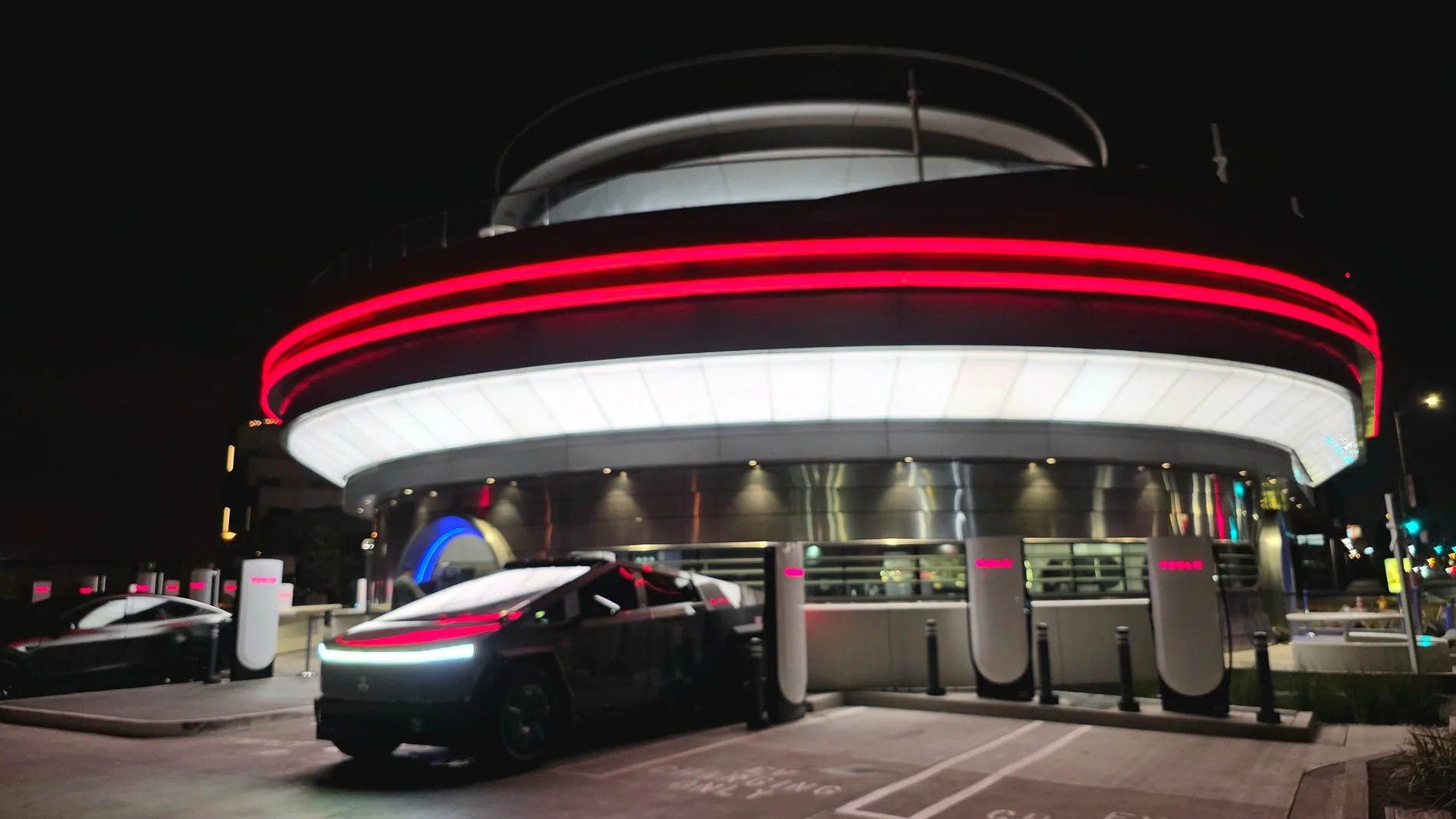 Tesla Cybertruck My Cybertruck + FSD drove from New Mexico to Tesla Diner Grand Opening. Let’s see your best Tesla Diner pics 20250818_010015