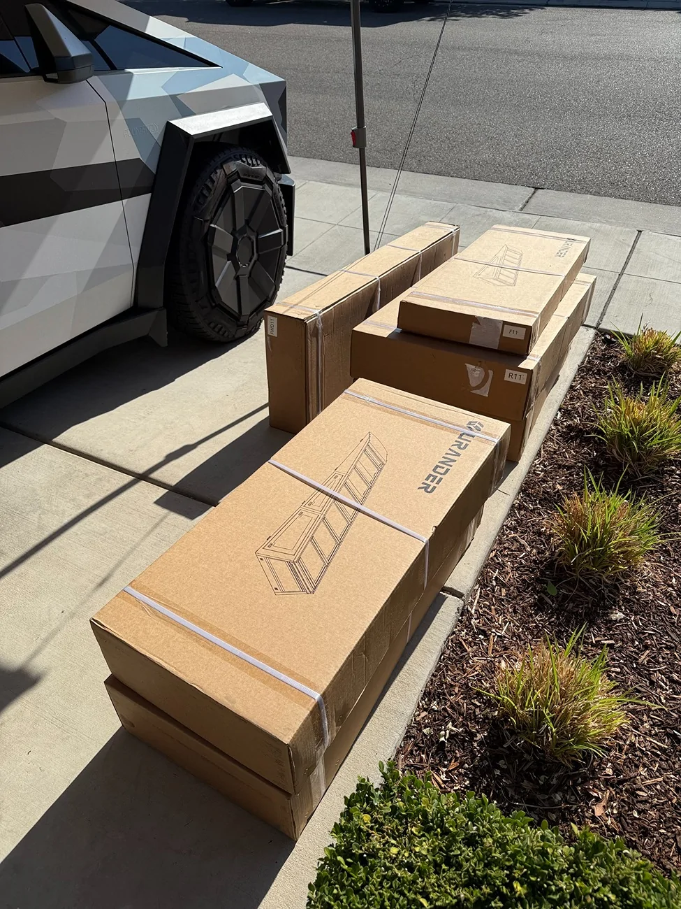 Tesla Cybertruck Urander Rack Mega Thread – Post Your Setup! IMG_1964