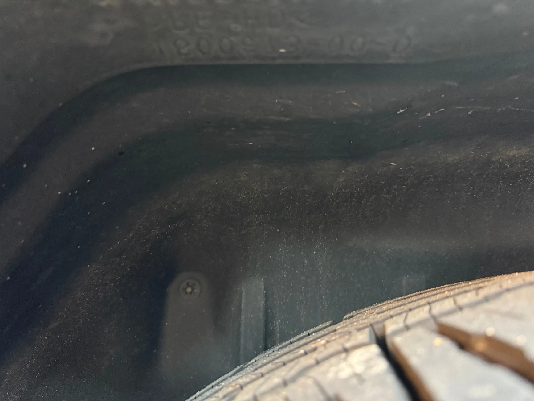 Tesla Cybertruck Sound Deadening IMG_3220