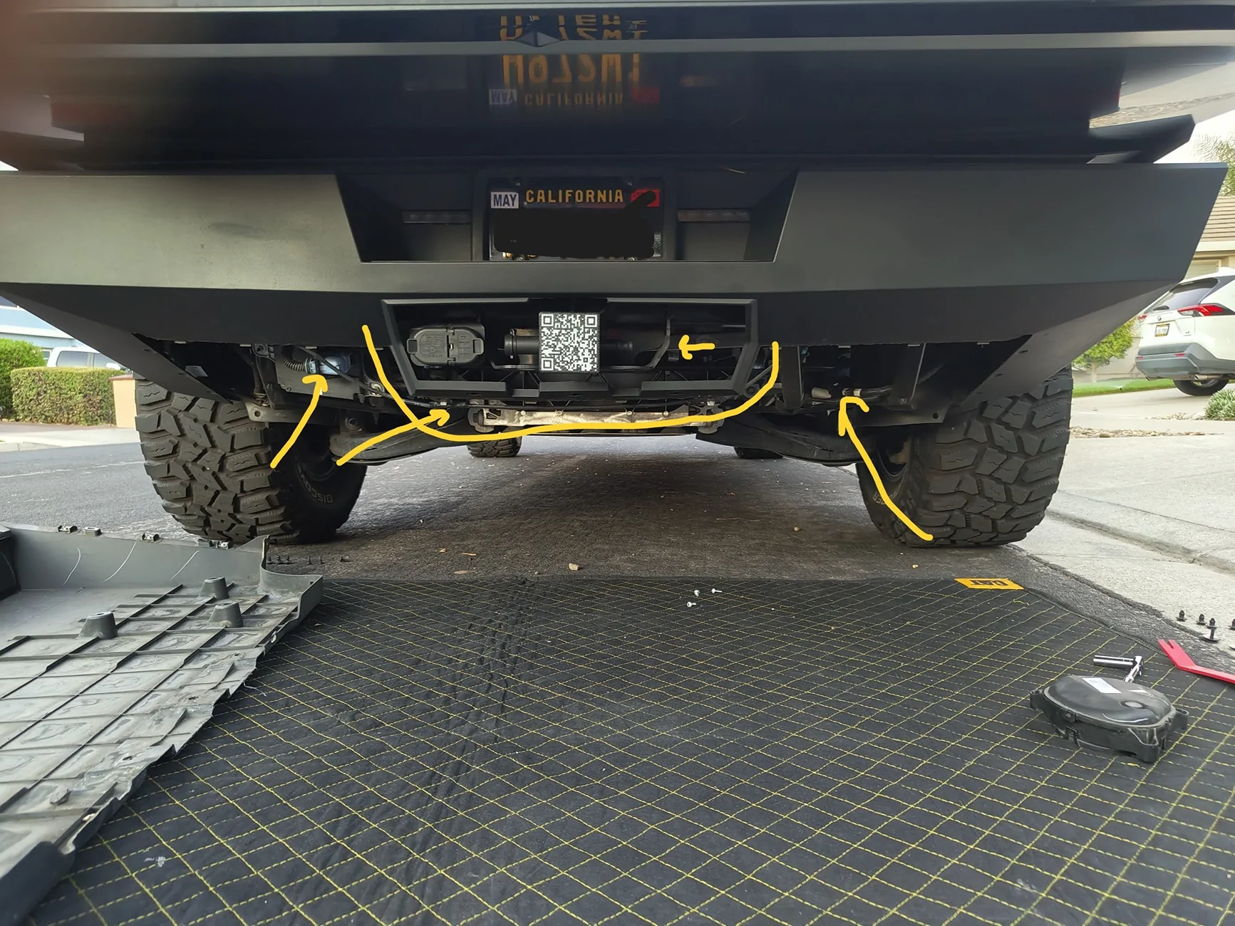 Tesla Cybertruck Rear Diffuser Removal IMG_20250821_195638871 