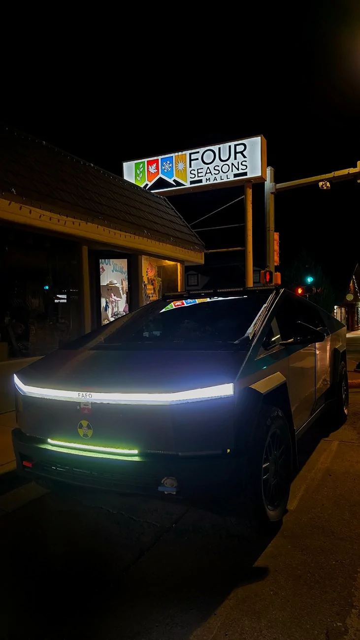 Tesla Cybertruck Daily random Cybertruck photos thread - Post Yours! 📸 🤳 20250823_204421