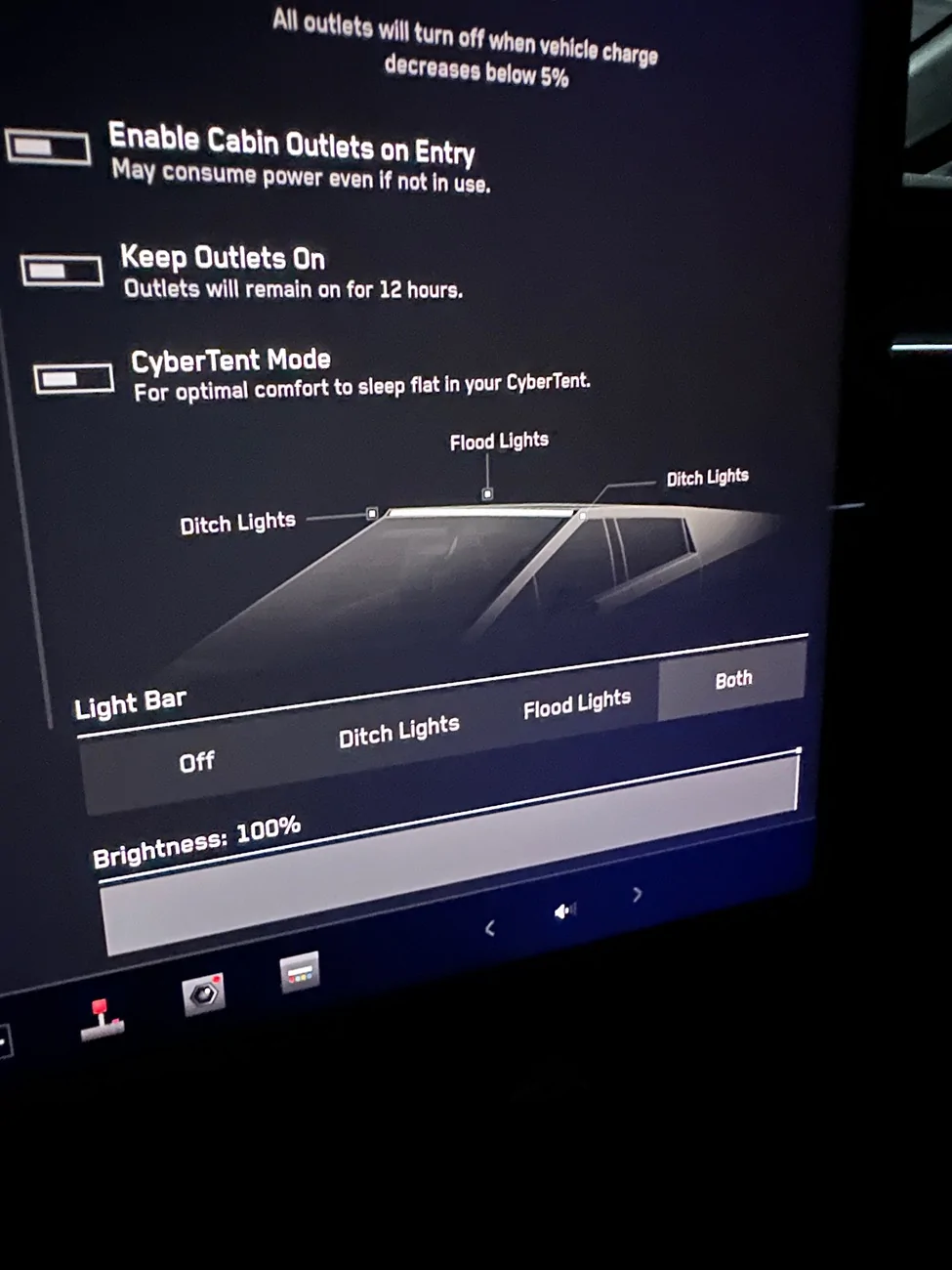 Tesla Cybertruck Has anyone had success in getting a Tesla OEM Off road Lightbar Install for 2024 AWD FS IMG_3297